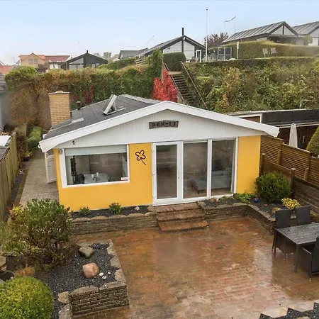 Sj269-hejls-ved-kysten-1 *