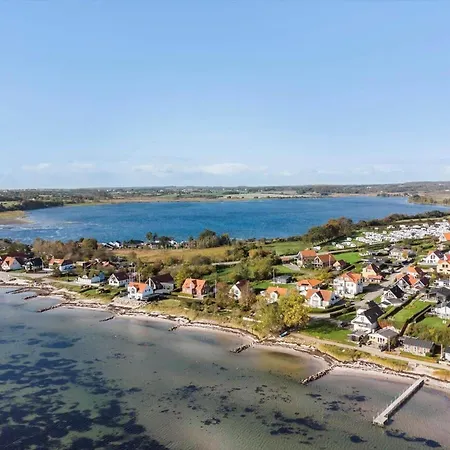 Sj269-hejls-ved-kysten-1 *