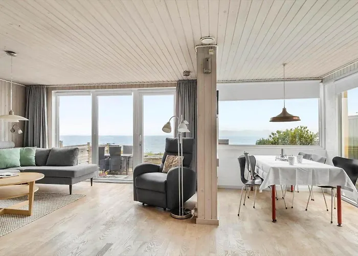 Sj269 - Ved Kysten 1